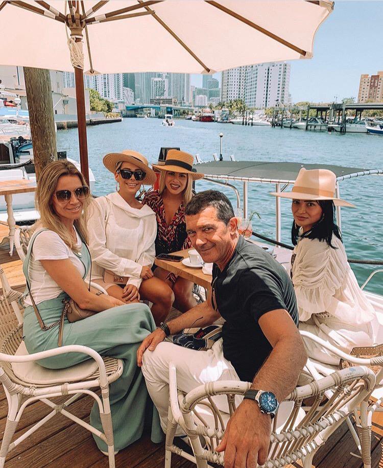 social-influencers-dinner-nicole-kimpel-baniki